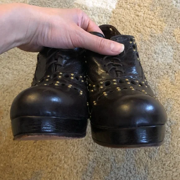 Calleen Cordero Women’s Leather Studded Oxford Pumps Wood Heel Shoes sz 8 EUC! - Picture 5 of 10